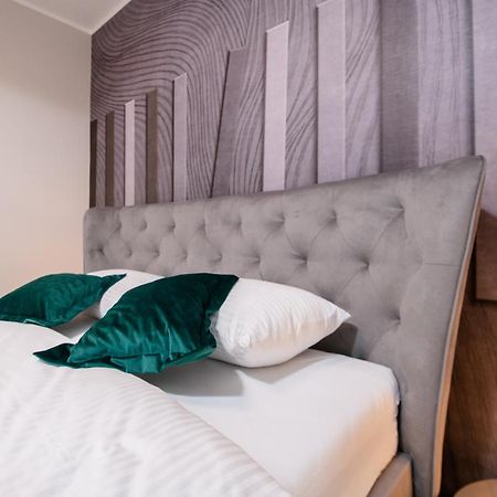Deluxe Apartments & Rooms Revis ริเยกา ภายนอก รูปภาพ