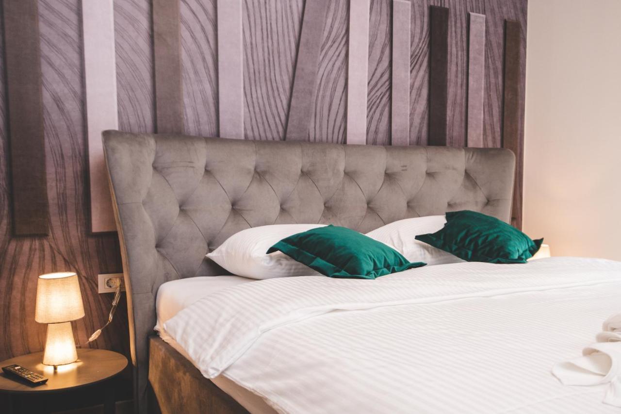 Deluxe Apartments & Rooms Revis ริเยกา ภายนอก รูปภาพ