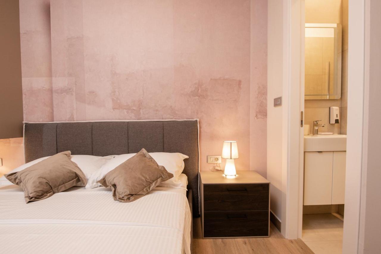 Deluxe Apartments & Rooms Revis ริเยกา ภายนอก รูปภาพ